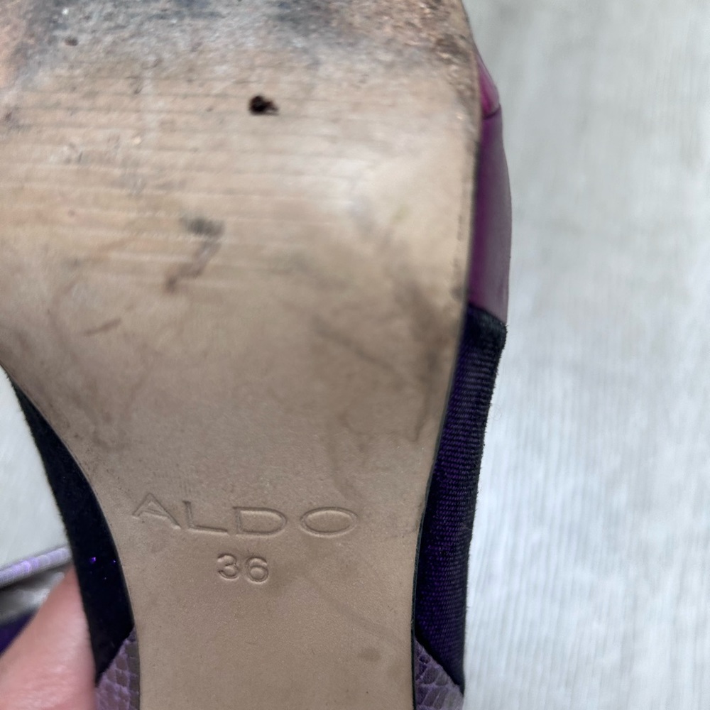 Aldo Purple Patch Heels. Size 6 - image 6